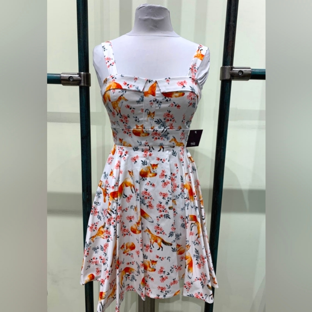 Floral Fox Print Pinup Tie-Back Fit and Flare Dress With Pockets